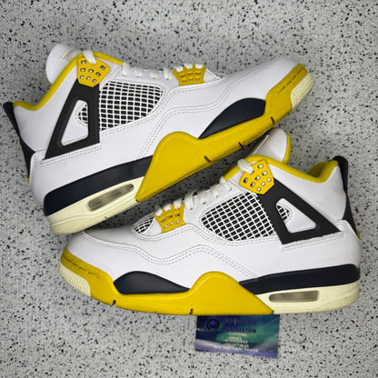 Jordan 4 Sulfur 8.5 Men “Preowned”