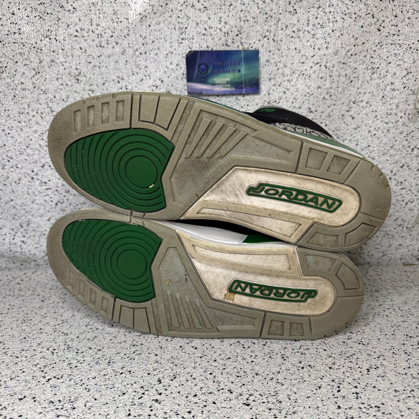 Jordan 3 Pine Green 10.5 Men “Preowned”