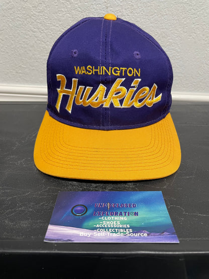 Vintage 1990s UW university of Washington Huskies sports specialties script hat