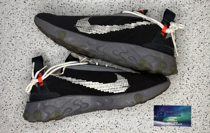 Nike React WR ISPA Gunsmoke 12 Men/13.5 Women “Preowned”