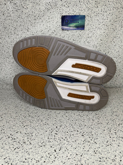 Jordan 3 Wizards 12 Men/13.5 Women “Preowned”