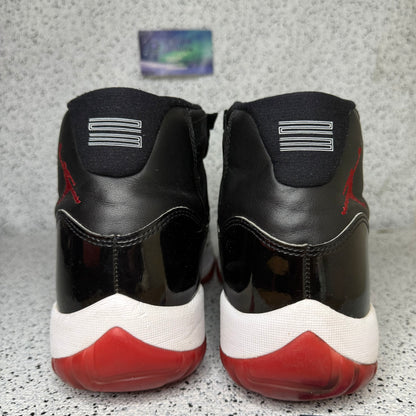 Jordan 11 Bred 11.5 Men “Preowned”
