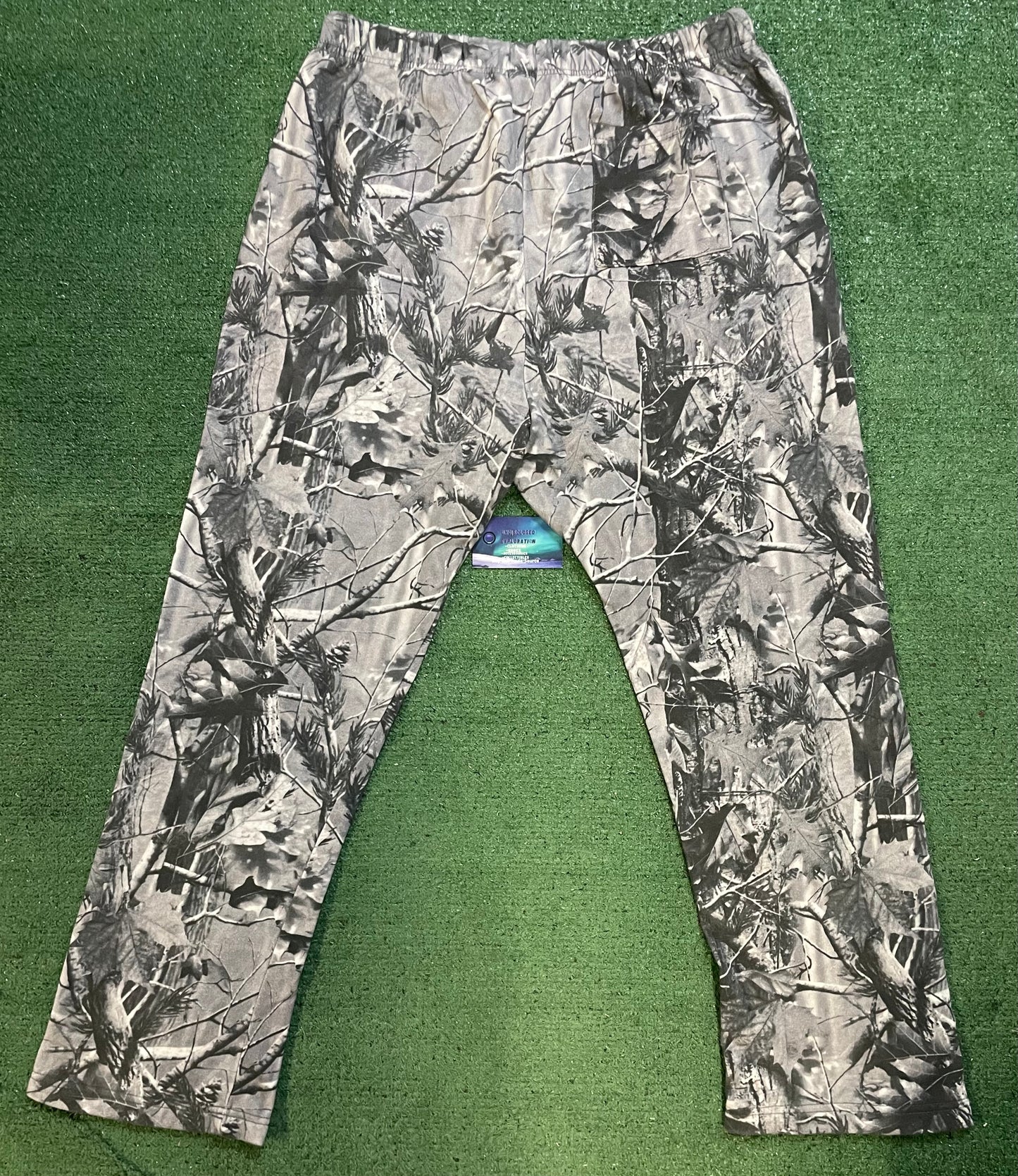 Grey camo straight leg sweatpants