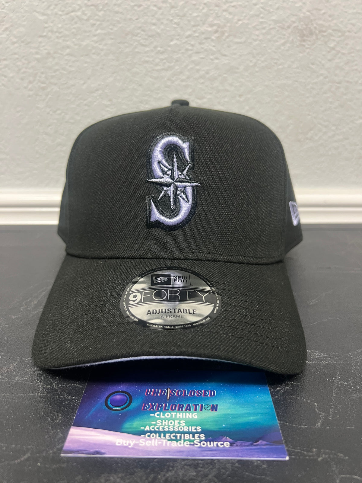 Seattle Mariners black & lilac new era hat