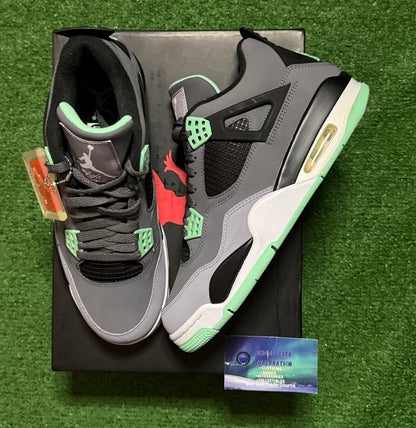 Jordan 4 Green Glow