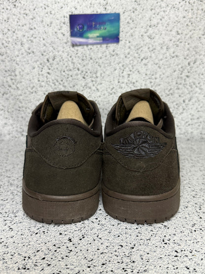 Jordan 1 Low Travis Scott Velvet Brown 11.5 Men/13 Women “Preowned”