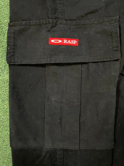 GV Gallery raspberry hills samurai cargos
