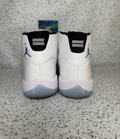 Jordan 11 Legend Blue 11.5 Men/13 Women “Preowned”