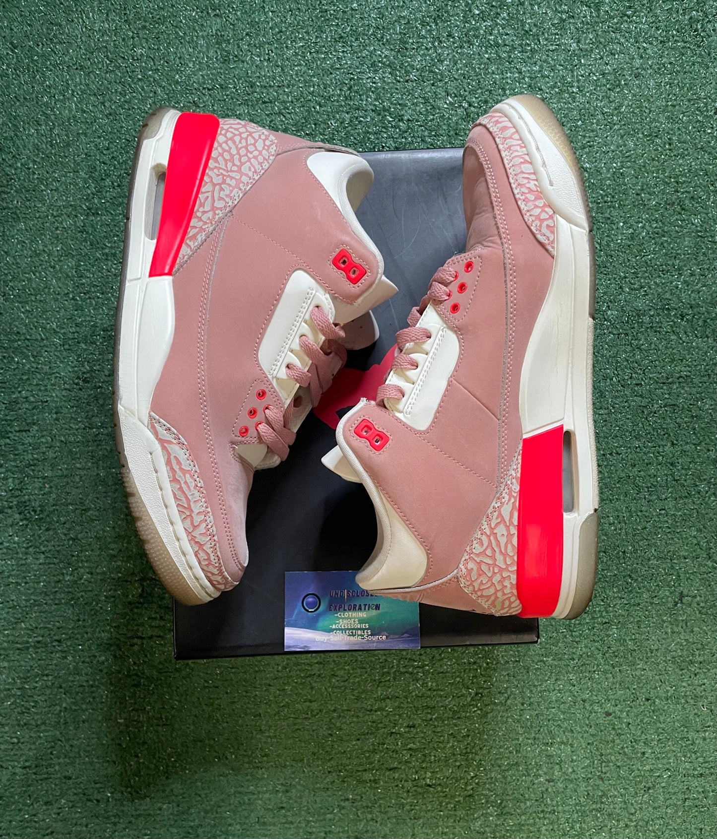 Air Jordan 3 rust pink size 10men/11.5women