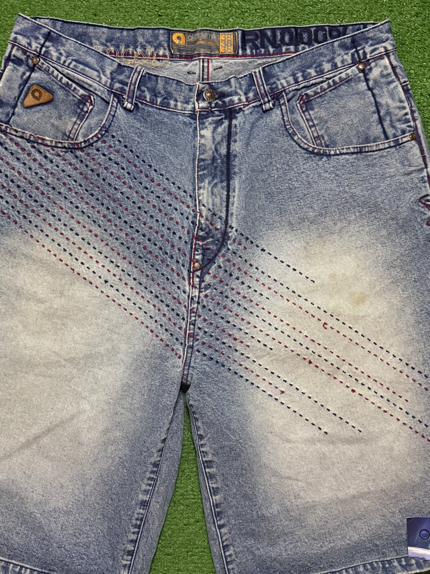 Vintage Akademiks Jorts