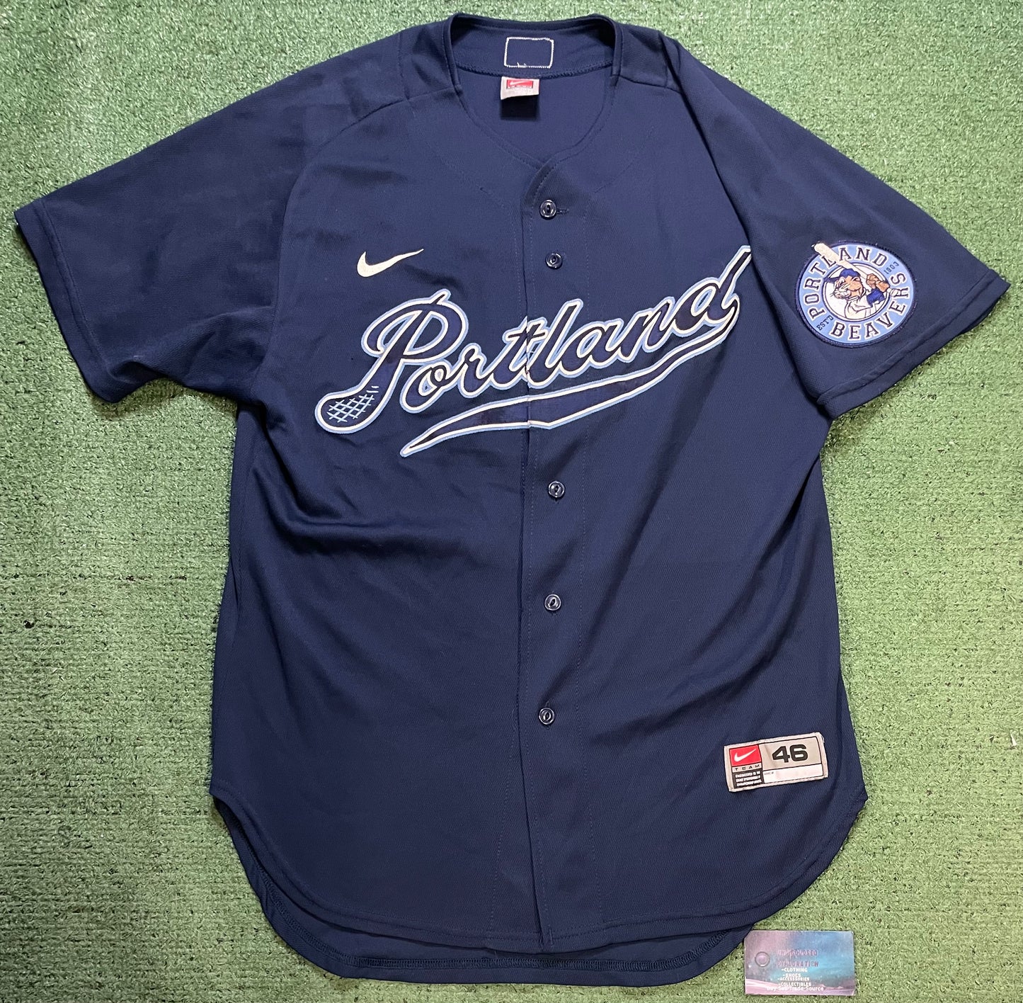 Vintage Nike Portland Beavers navy blue baseball #30 jersey