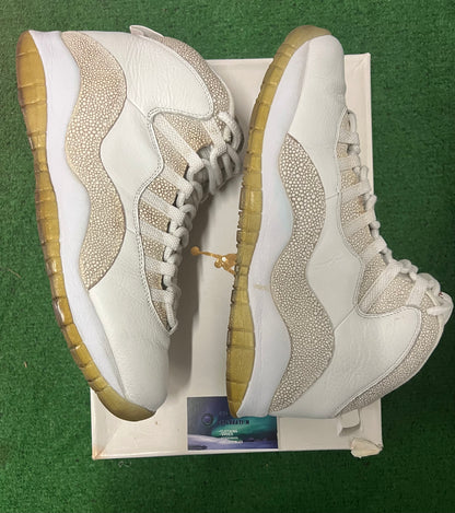 Jordan 10 ovo white size 11men/12.5women