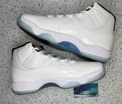 Jordan 11 Legend Blue 10.5 Men/12 Women “Preowned”