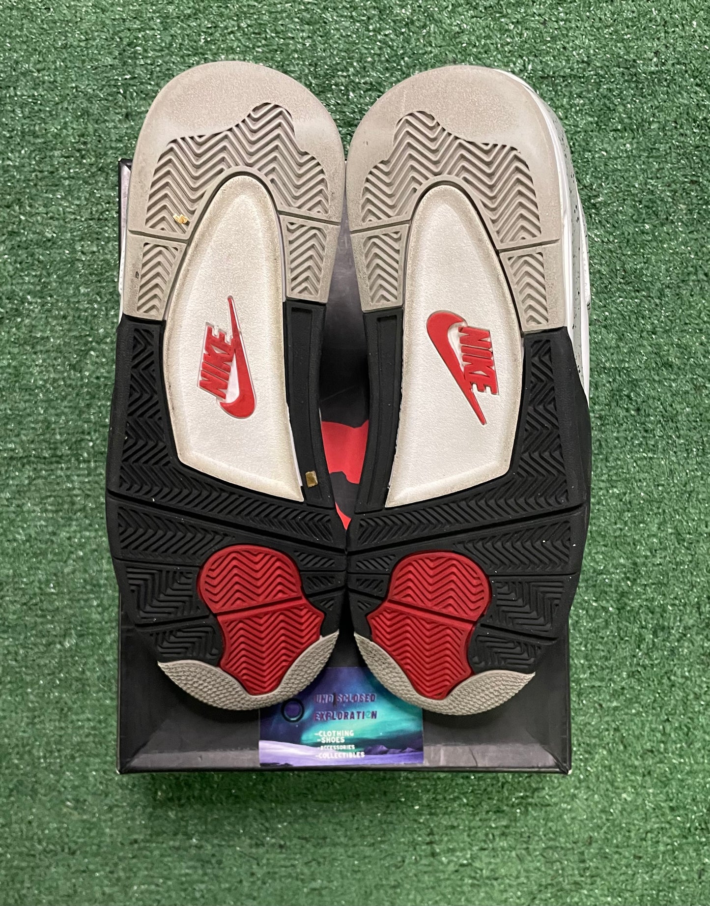 Air Jordan 4 cement 2016 size 10.5men/12women