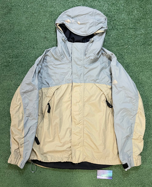Vintage Nike ACG two tone jacket