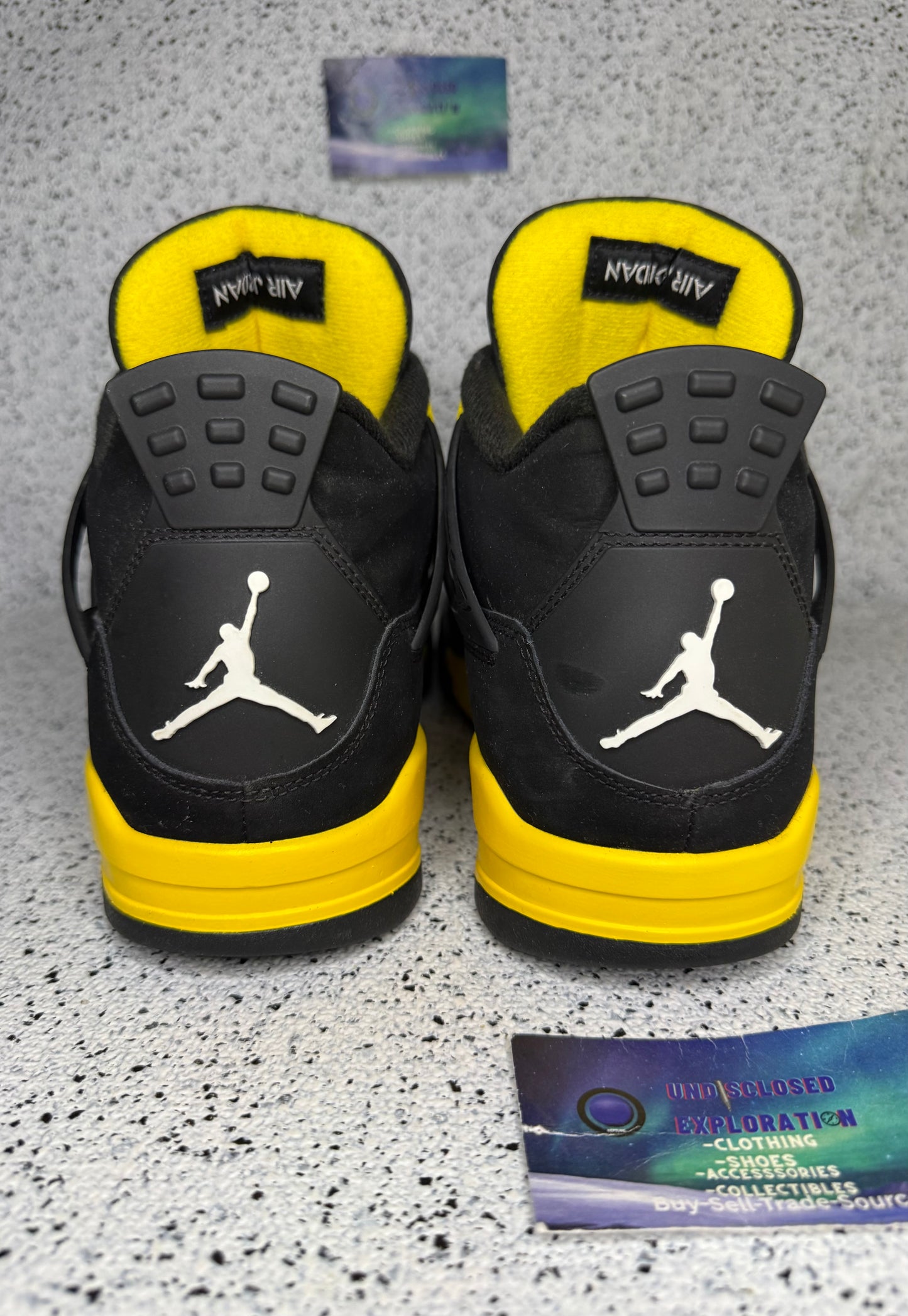 Jordan 4 Thunder 10.5 Men/12 Women “Preowned”