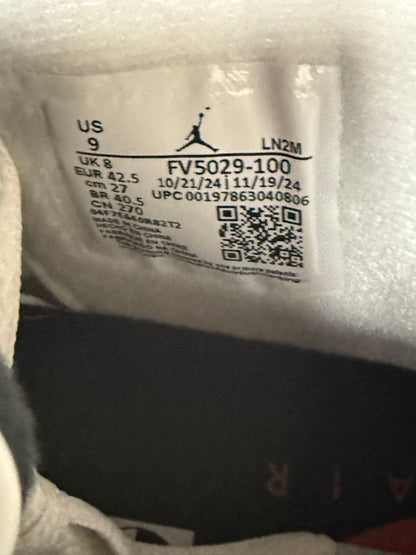 Jordan 4 White Cement