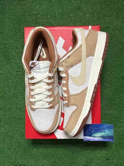 Nike Dunk Low Medium Curry