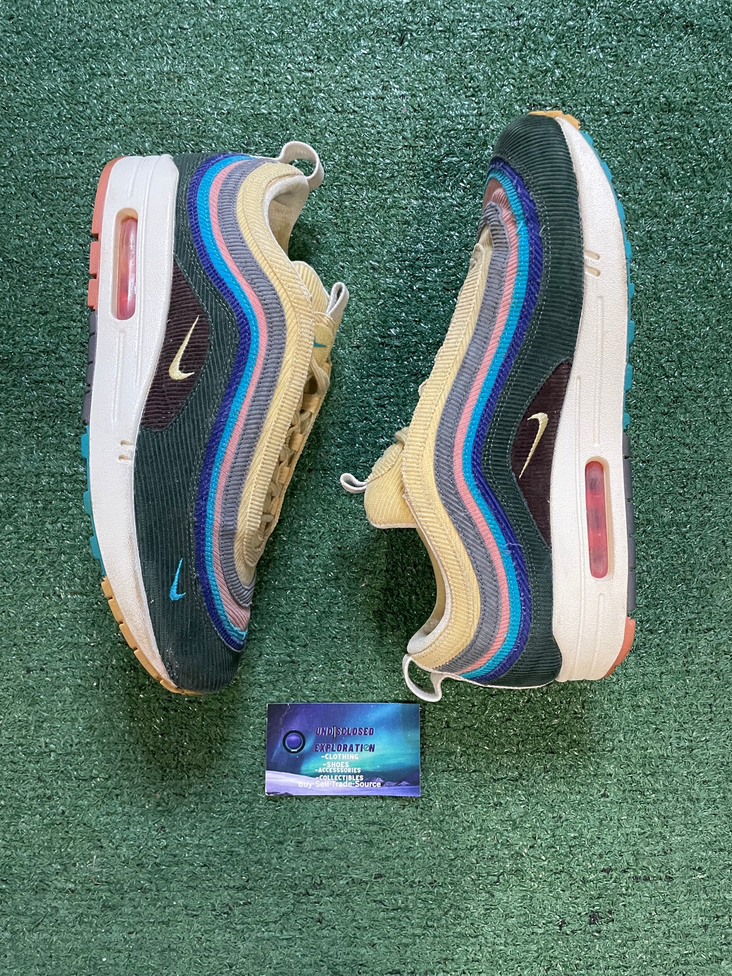 Nike air max 1/97 Sean Wotherspoon size 10men/11.5women