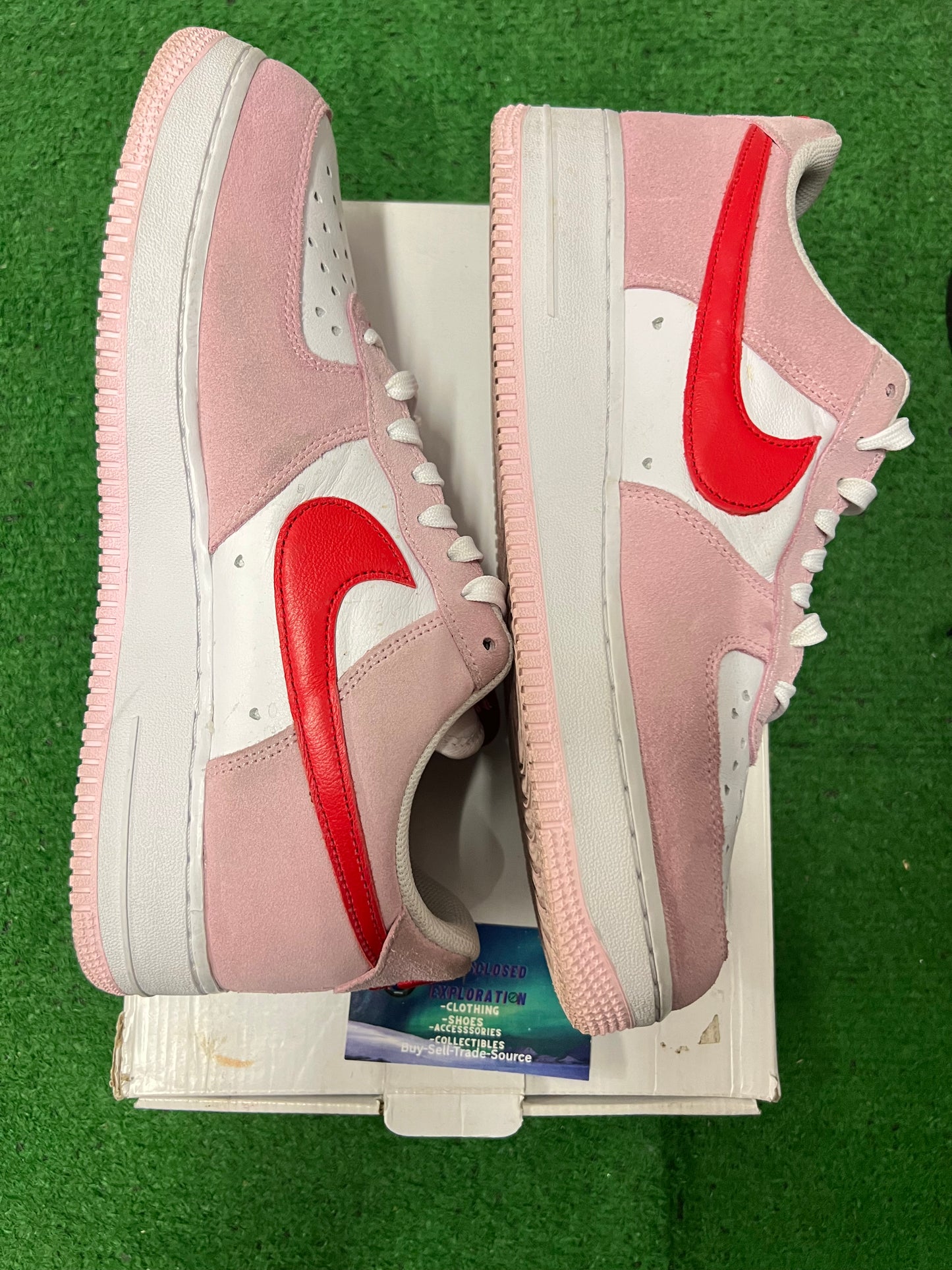 Nike Air Force 1 low Valentine’s Day love letter size 11men/12.5women