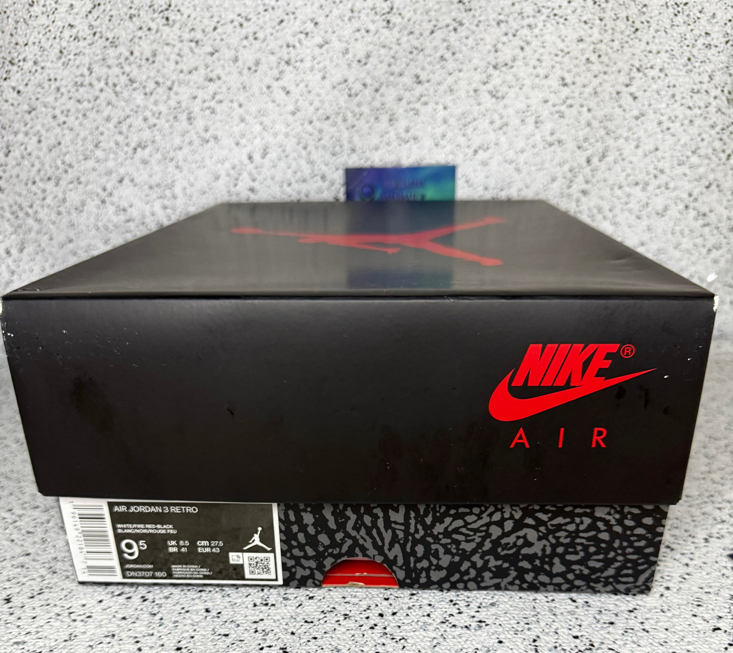 Jordan 3 Fire Red