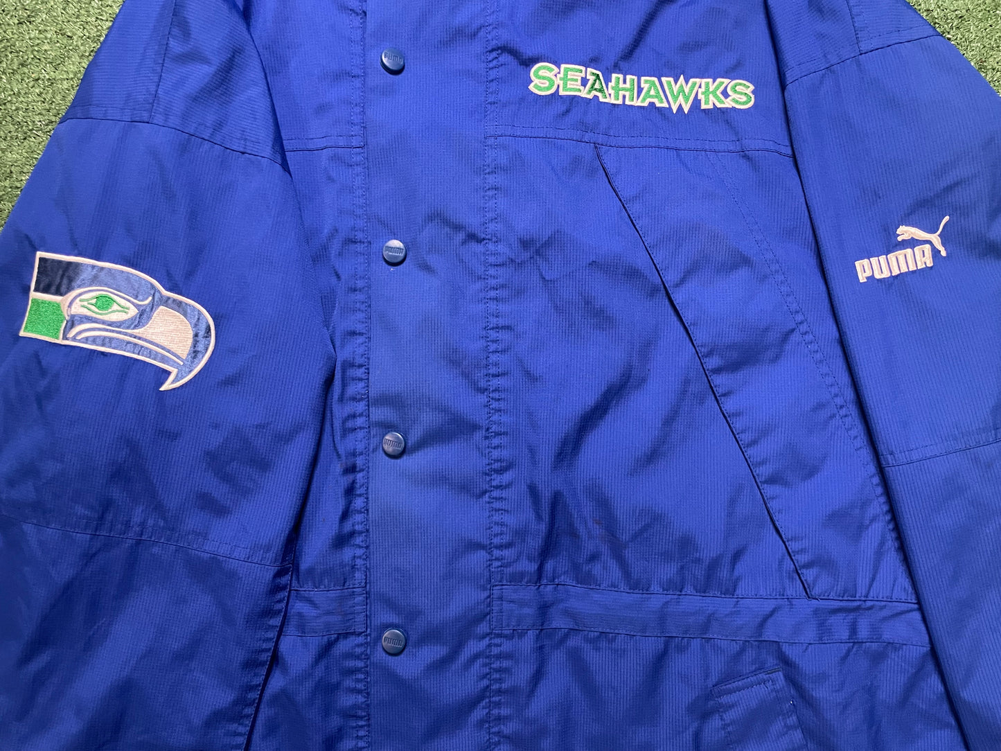Vintage 1990s seattle Seahawks puma jacket