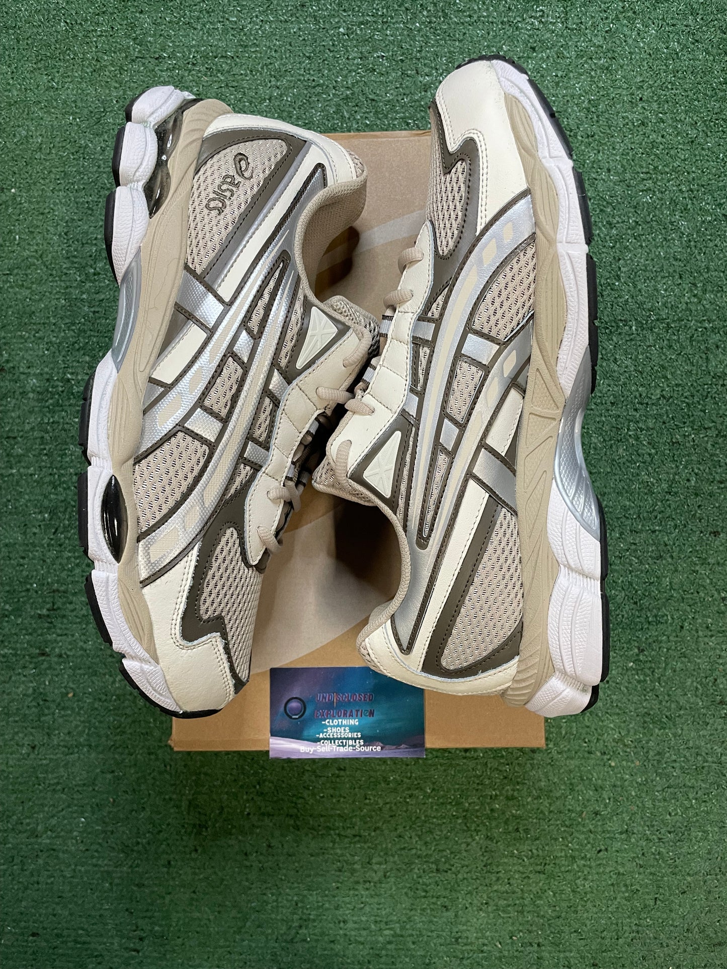 ASICS Gel NYC 2055 feather grey size 12men/13.5women