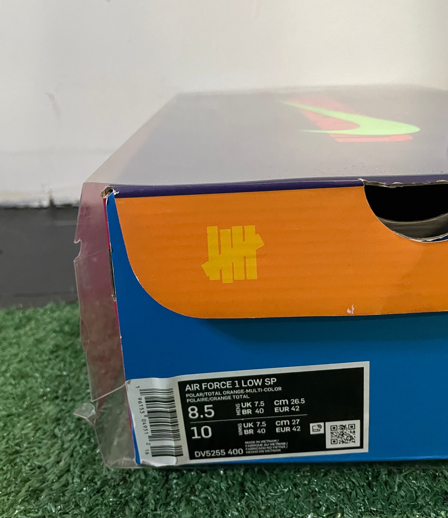 Nike X undefeated Air Force 1 low total orange size 8.5men/10women