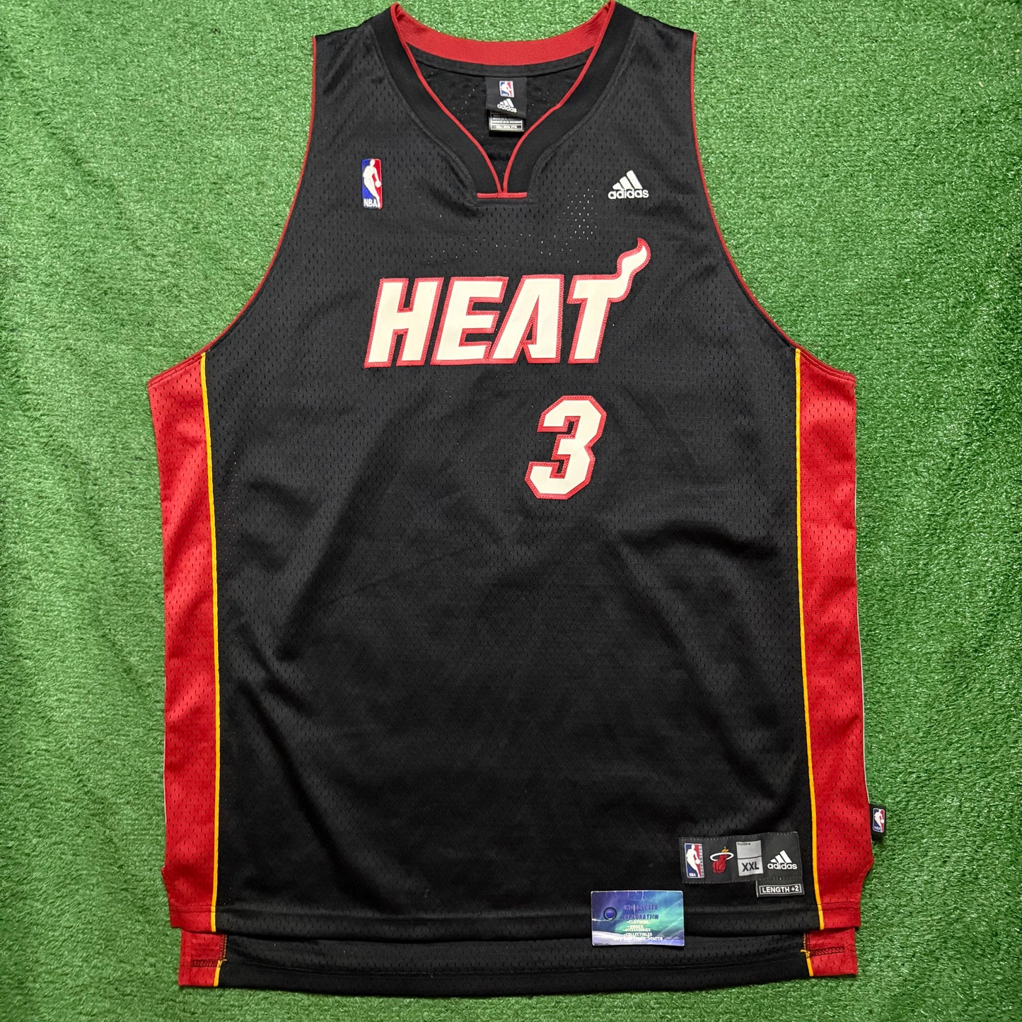 Vintage Miami Heat Dwyane Wade Jersey