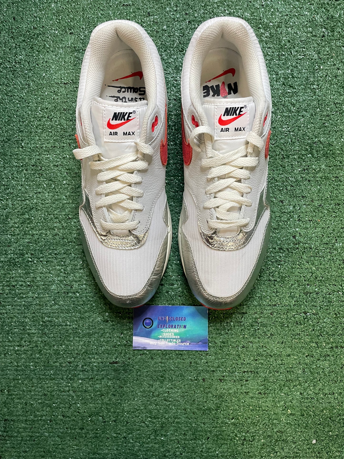 Nike Air Max 1 premium hot sauce size 10men/11.5women