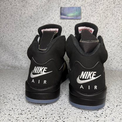 Jordan 5 Black Metallic 2016