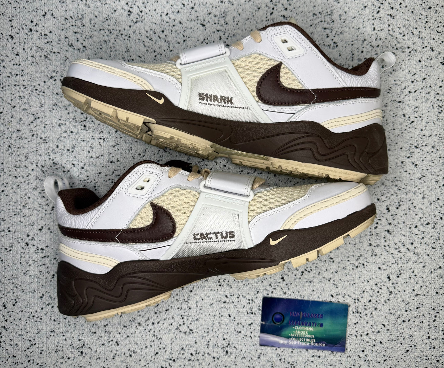 Nike Zoom Field Jaxx Travis Scott Light Chocolate 9 Men/10.5 Women “Preowned”