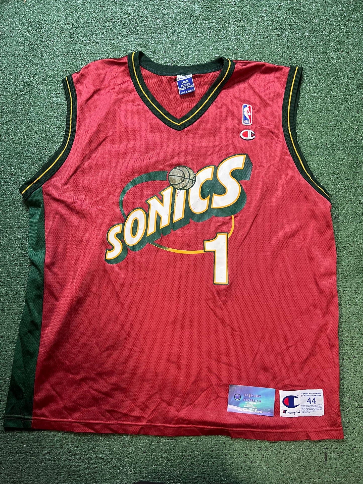 Vintage 1990s Seattle Sonics Horace grant #1 red champion jersey