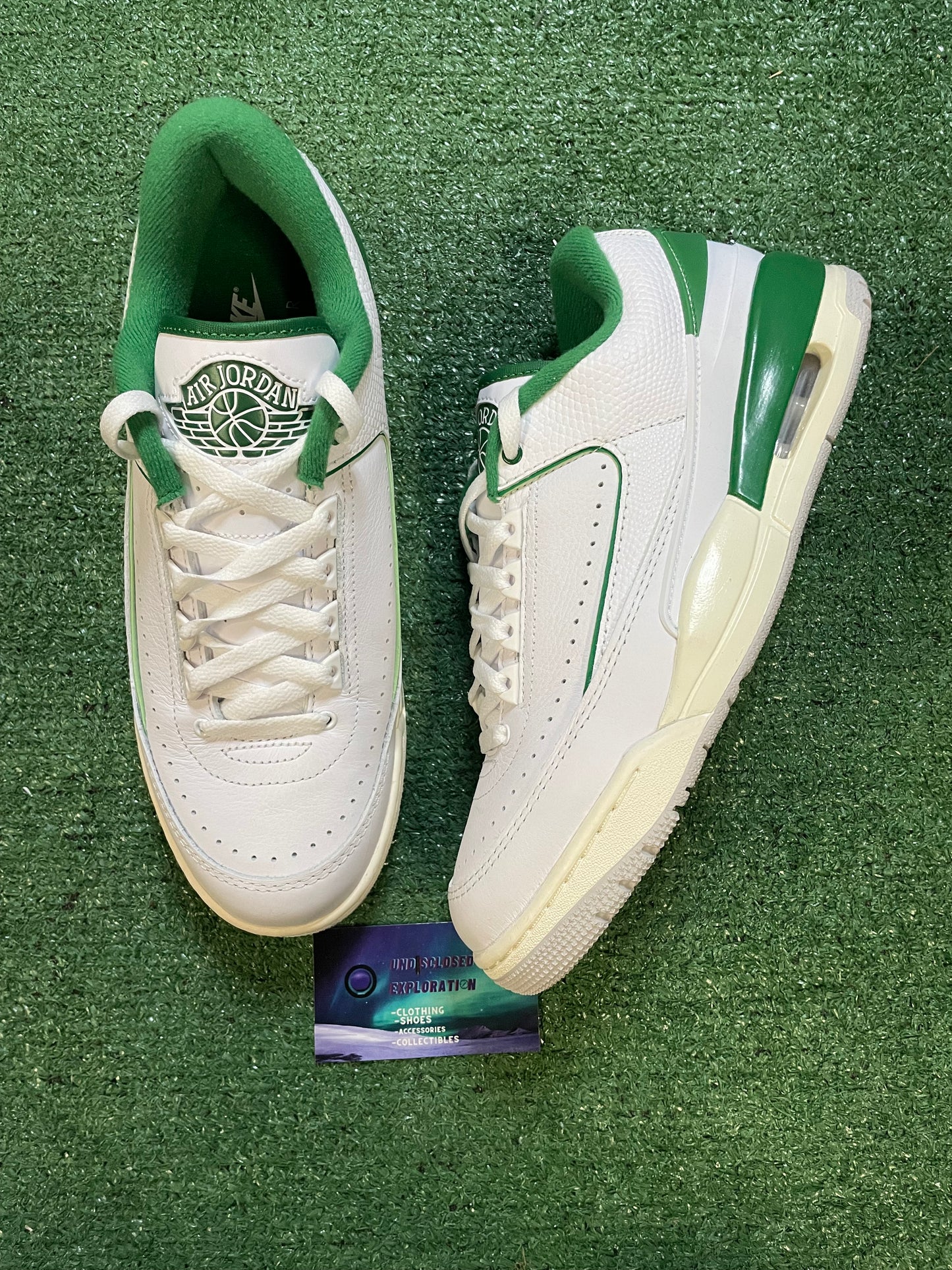 Air Jordan 2/3 white pine green