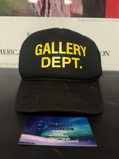 Gallery dept black mesh hat