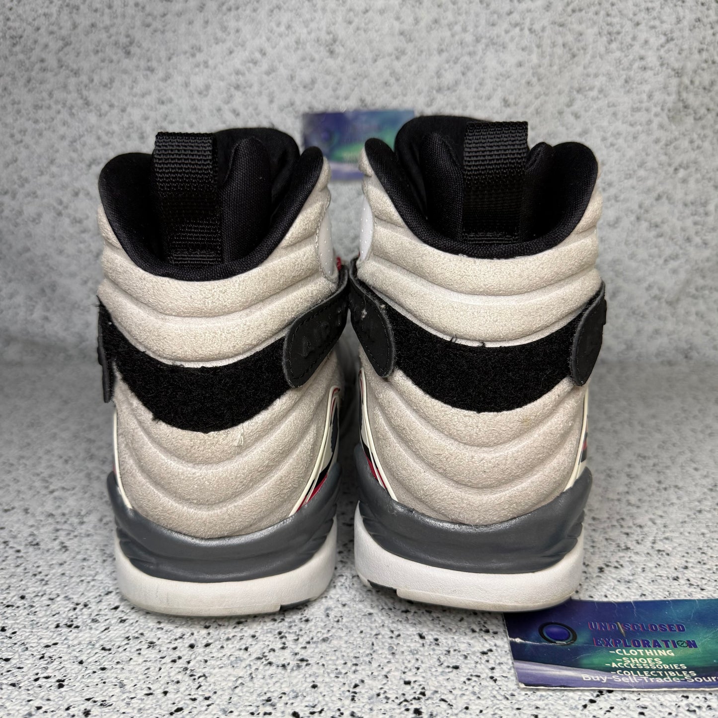 Jordan 8 Bugs Bunny 2013 12 Men/13.5 Women “Preowned”
