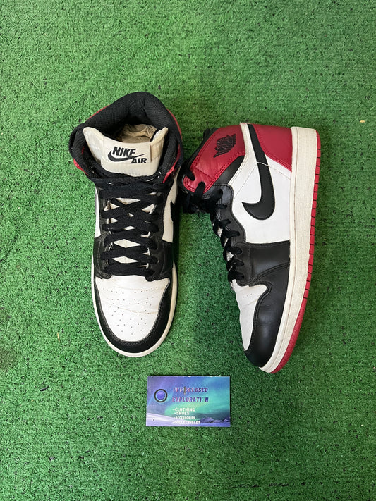 Jordan 1 Black toe 2013 size 5.5youth/7women