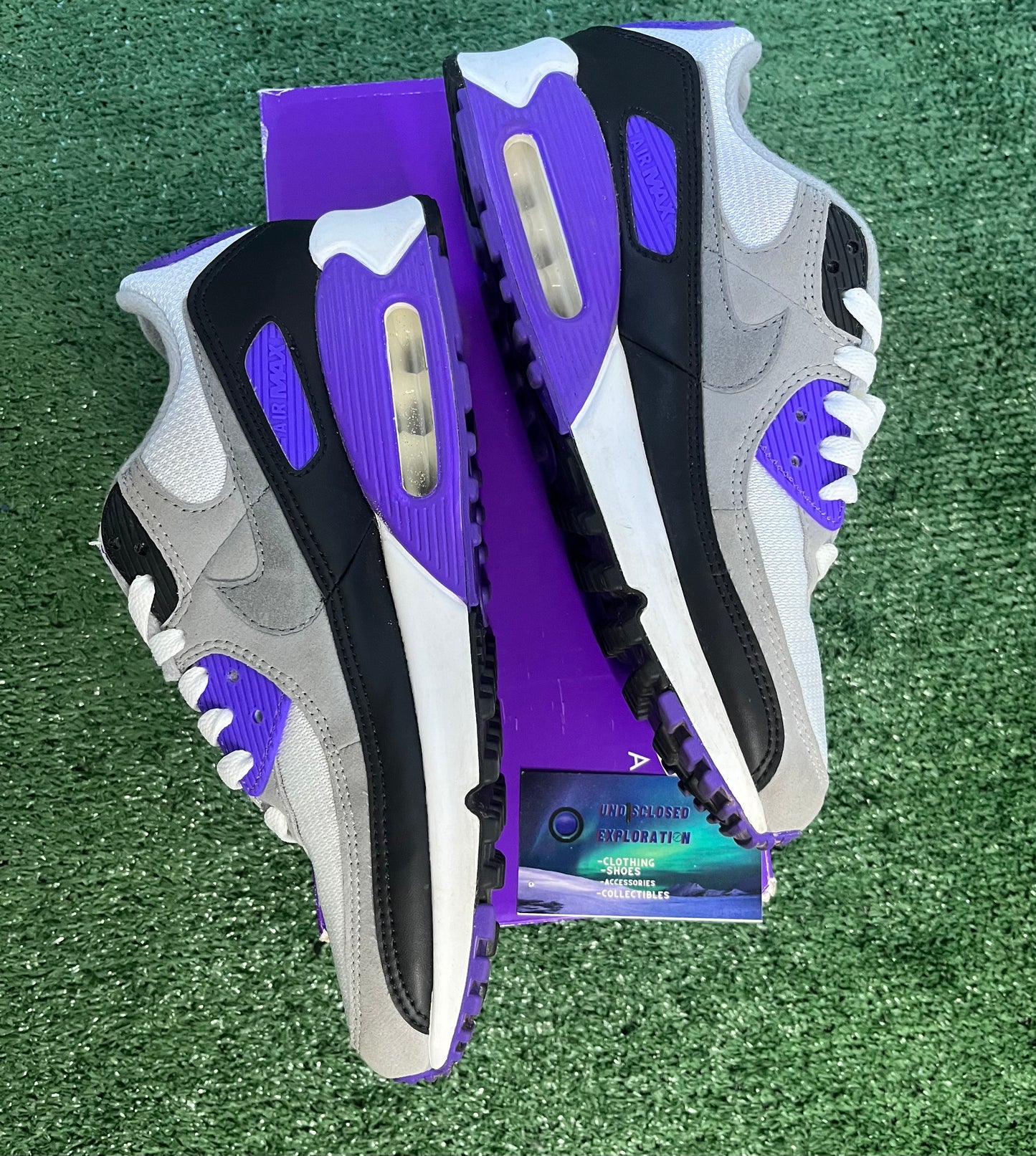 Nike Air max 90 Hyper Grape Size 8.5mens/10womens