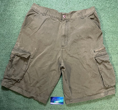 Breakdown olive cargo shorts