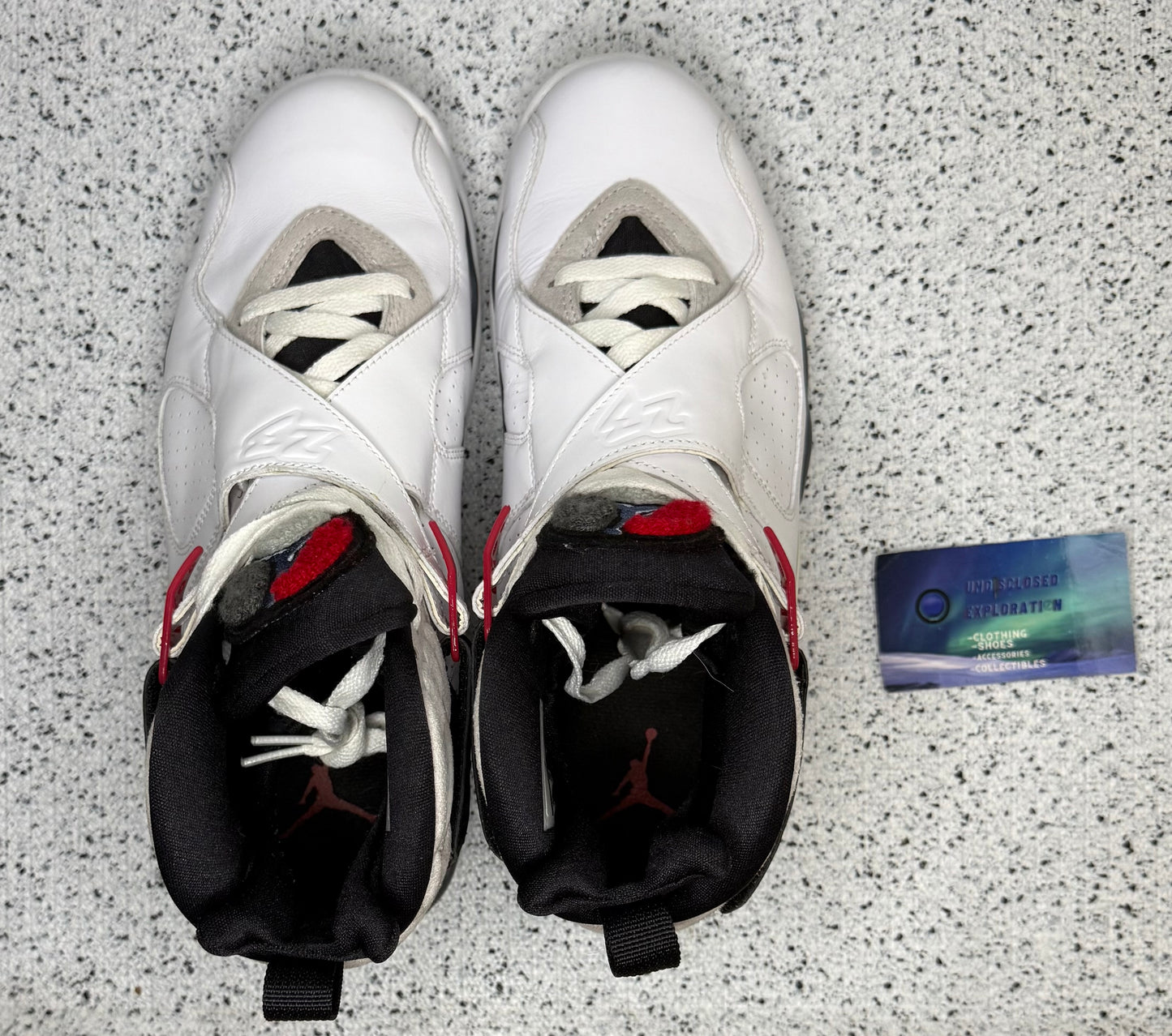 Jordan 8 Bugs Bunny 2013 9.5 Men/11 Women “Preowned”