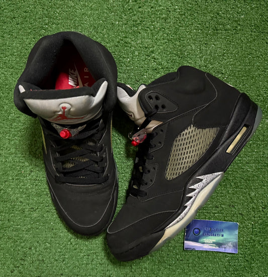 Jordan 5 Metallic 2016 12 Men/13.5 Women “Preowned”