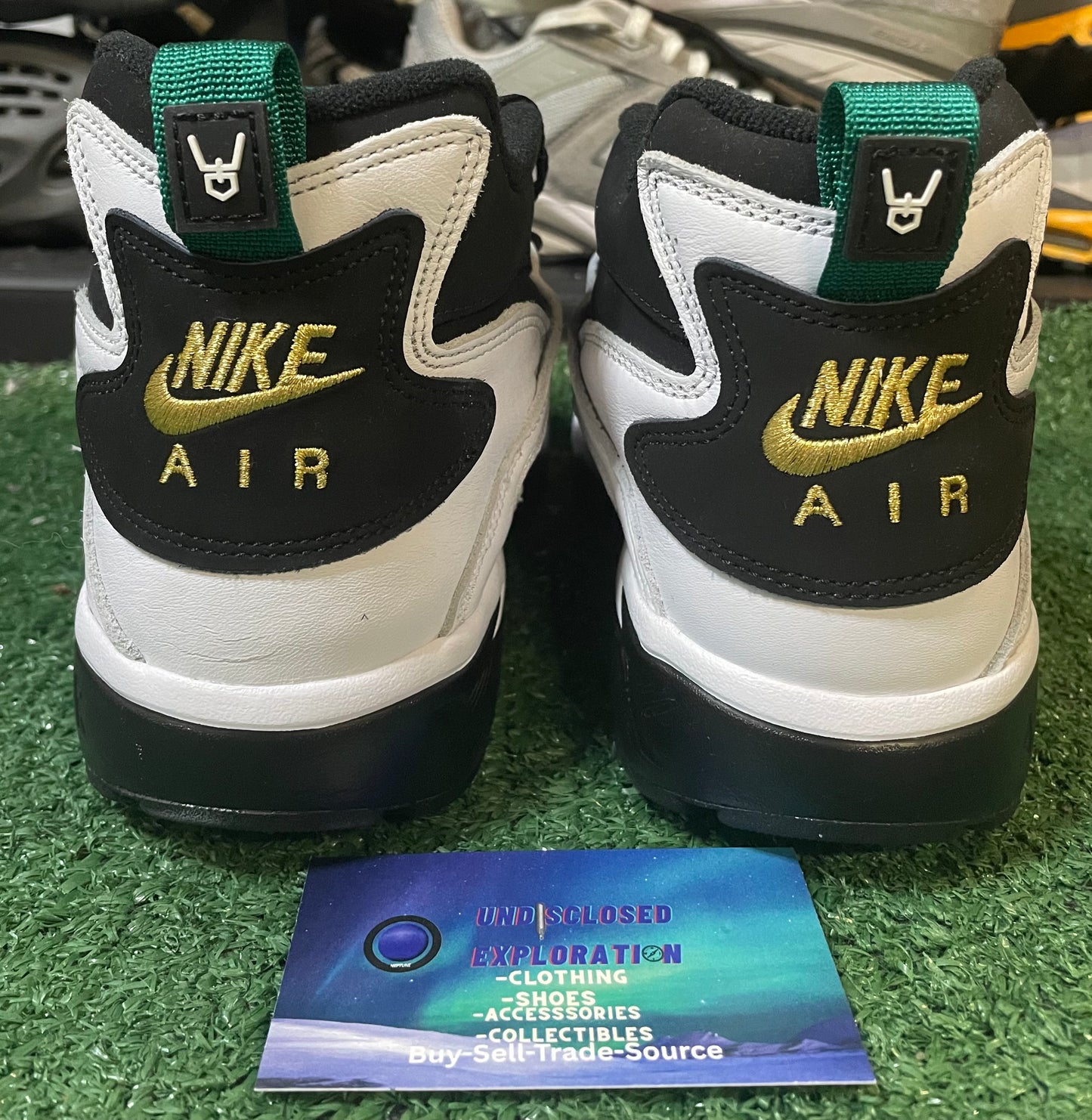 Nike air diamond turf emerald