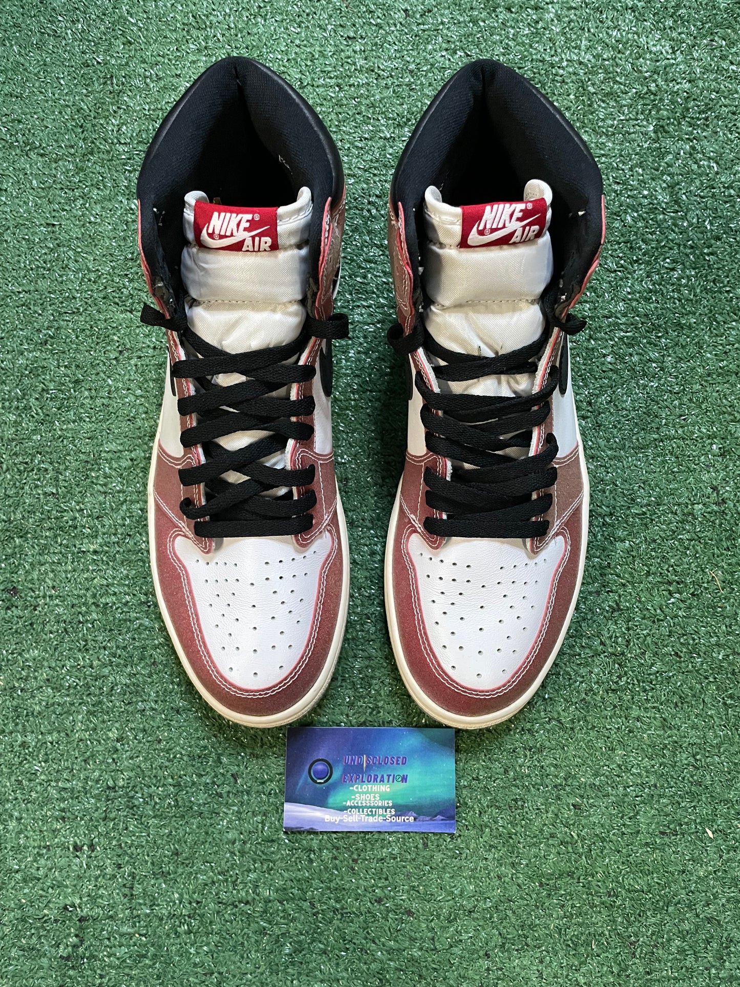 Air Jordan 1 high trophy room size 10.5men/12women