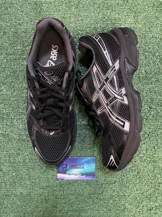 ASICS Gel 1130 black pure silver size 9.5men/11women