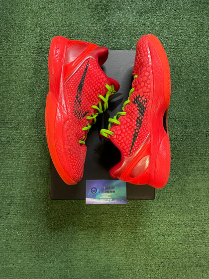 Kobe VI 6 reverse grinches size 10men/11.5women