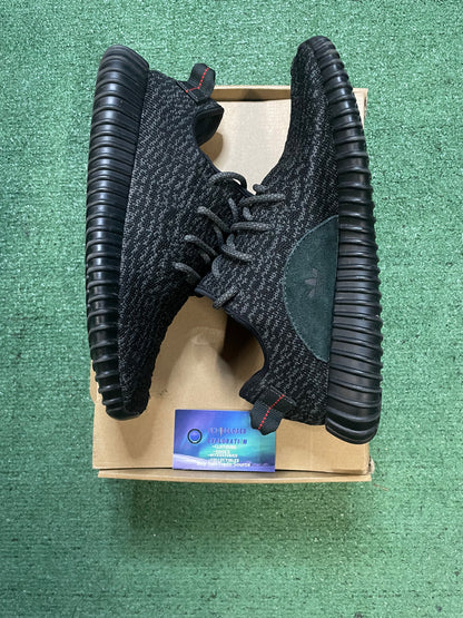 Adidas Yeezy Boost 350 pirate black size 9men/10.5women
