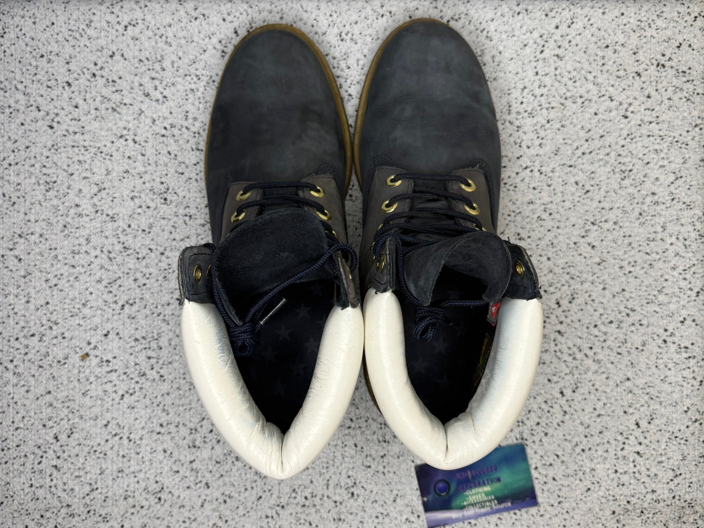 Timberland 6” Boot Blue 10.5 Men/12 Women “Preowned”