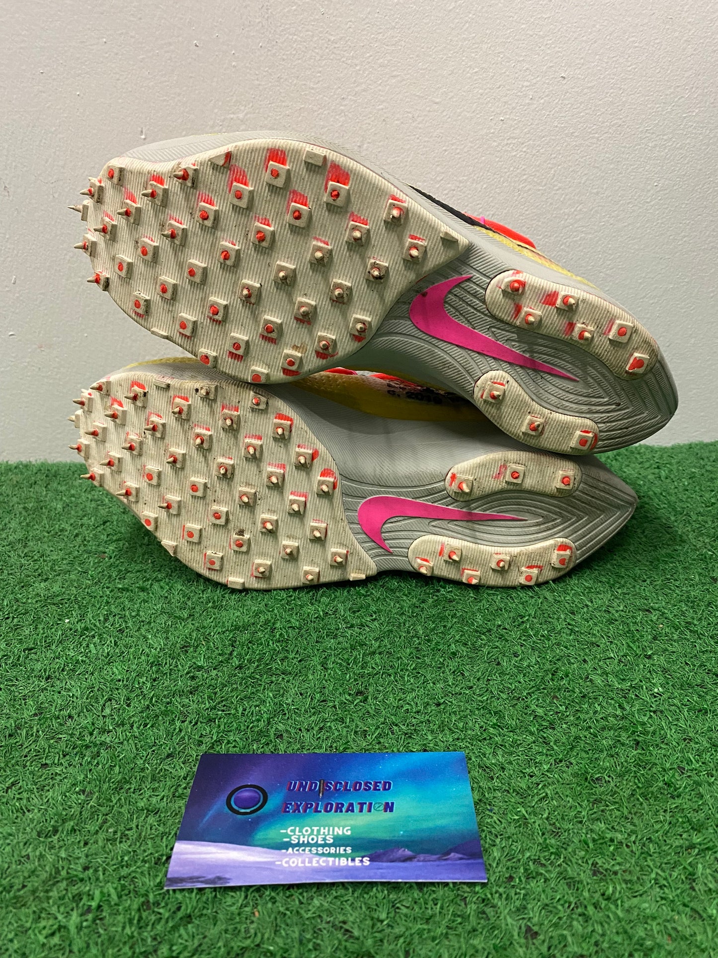 Off white X vapor street tour yellow size 6men/7.5women
