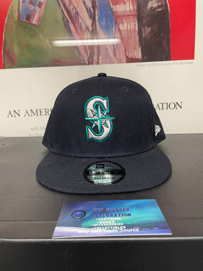 Seattle Mariners navy and white hat