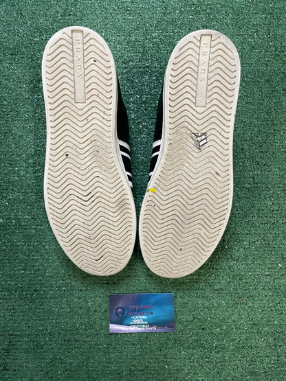 Prada downtown black and white size 9.5men/11women